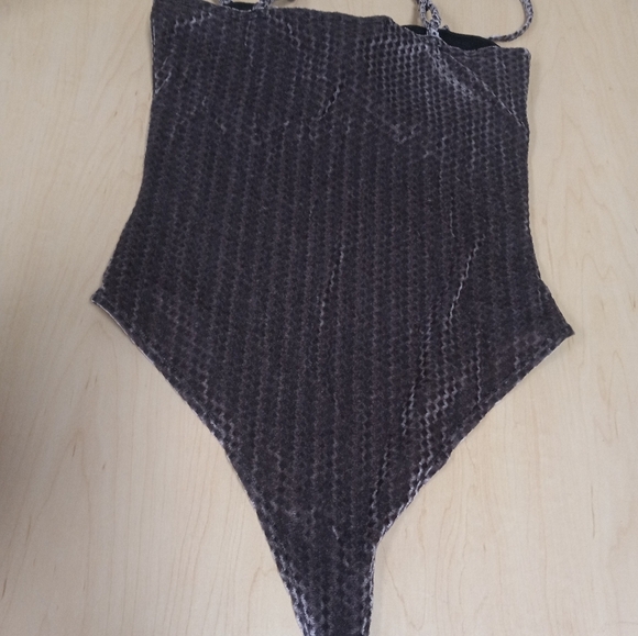 Lulus Flirty Feelings Velvet Mauve Purple Textured Bustier Bodysuit Size M - Picture 5 of 6